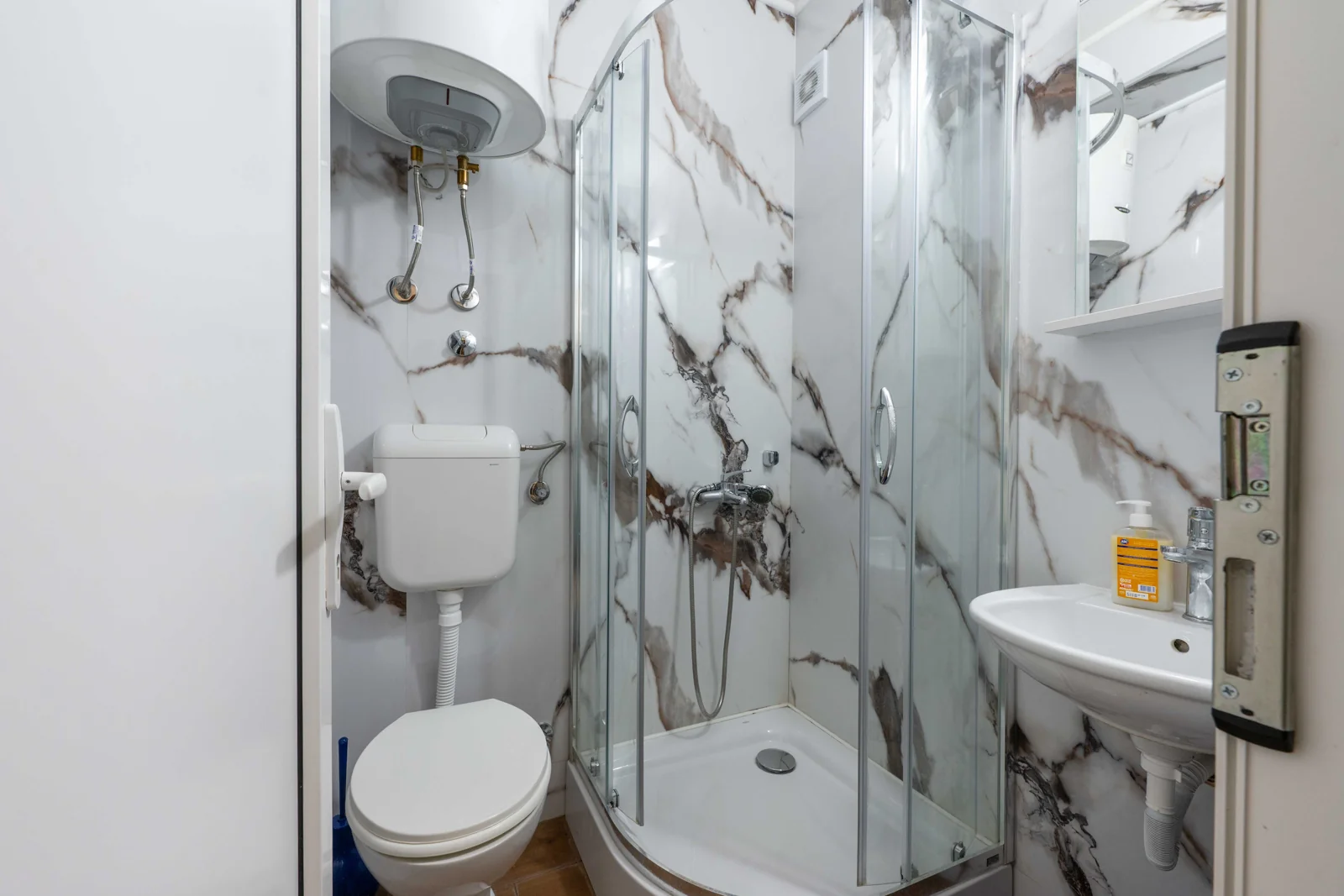 Bathroom — Villa Glavanović